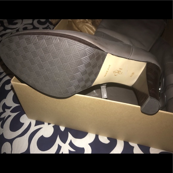 Gray Cole Haan boots- never worn! - Picture 4 of 7
